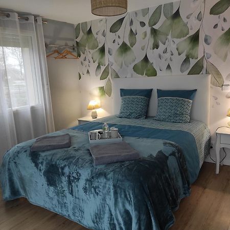 Bed and Breakfast Aux Agapanthes Pluherlin Экстерьер фото