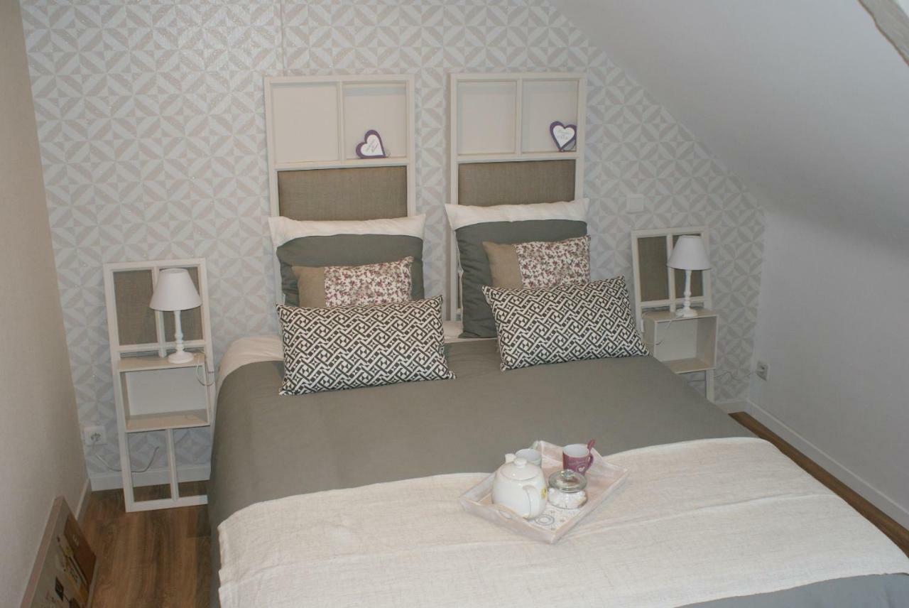 Bed and Breakfast Aux Agapanthes Pluherlin Экстерьер фото