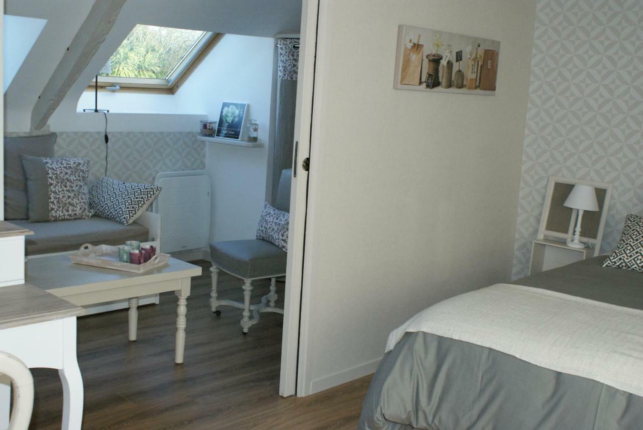 Bed and Breakfast Aux Agapanthes Pluherlin Экстерьер фото